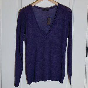 Purple lightweight pullover V neck sweater
